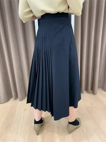 組曲 岡 コーディネート画像