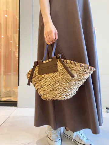 組曲 坂本 コーディネート画像