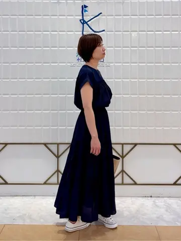 組曲 井上 コーディネート画像