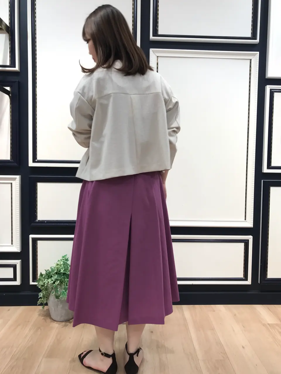 組曲 鈴木 コーディネート画像