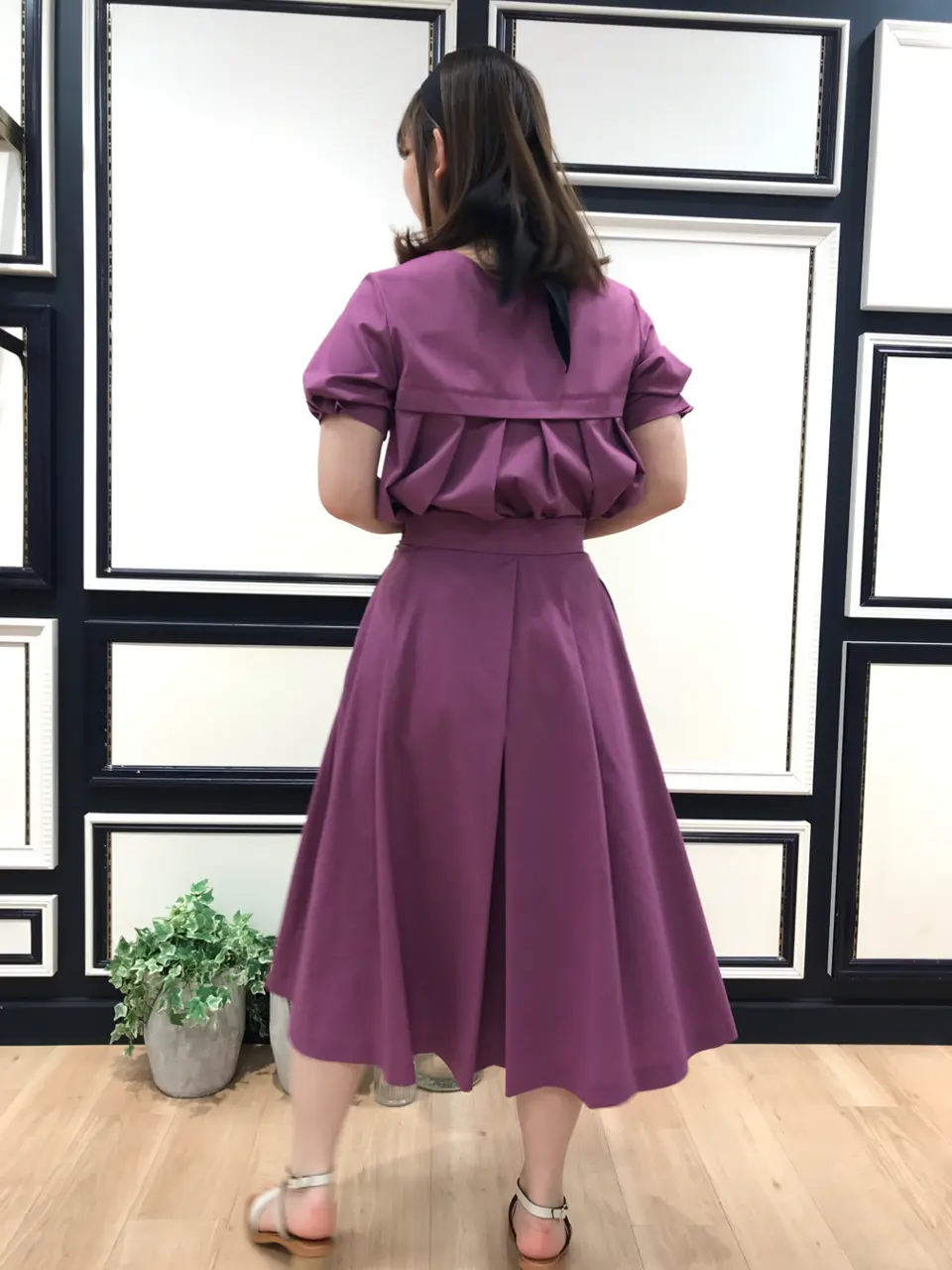 組曲 鈴木 コーディネート画像