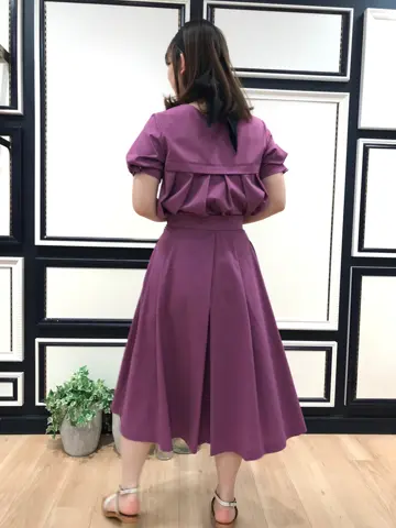 組曲 鈴木 コーディネート画像