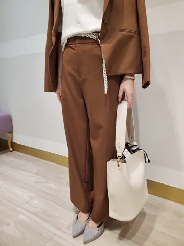 組曲 柿内 コーディネート画像