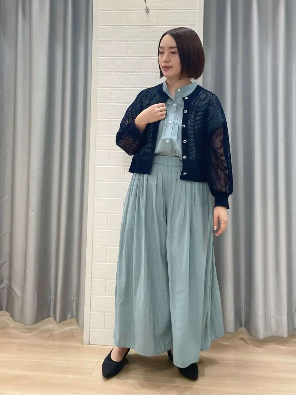 組曲 丸岡 コーディネート画像