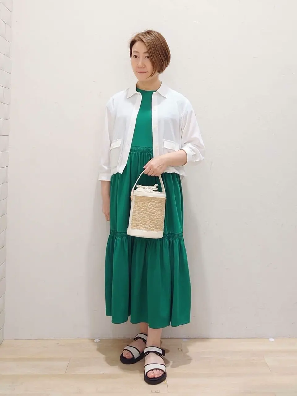 組曲 菱田 コーディネート画像