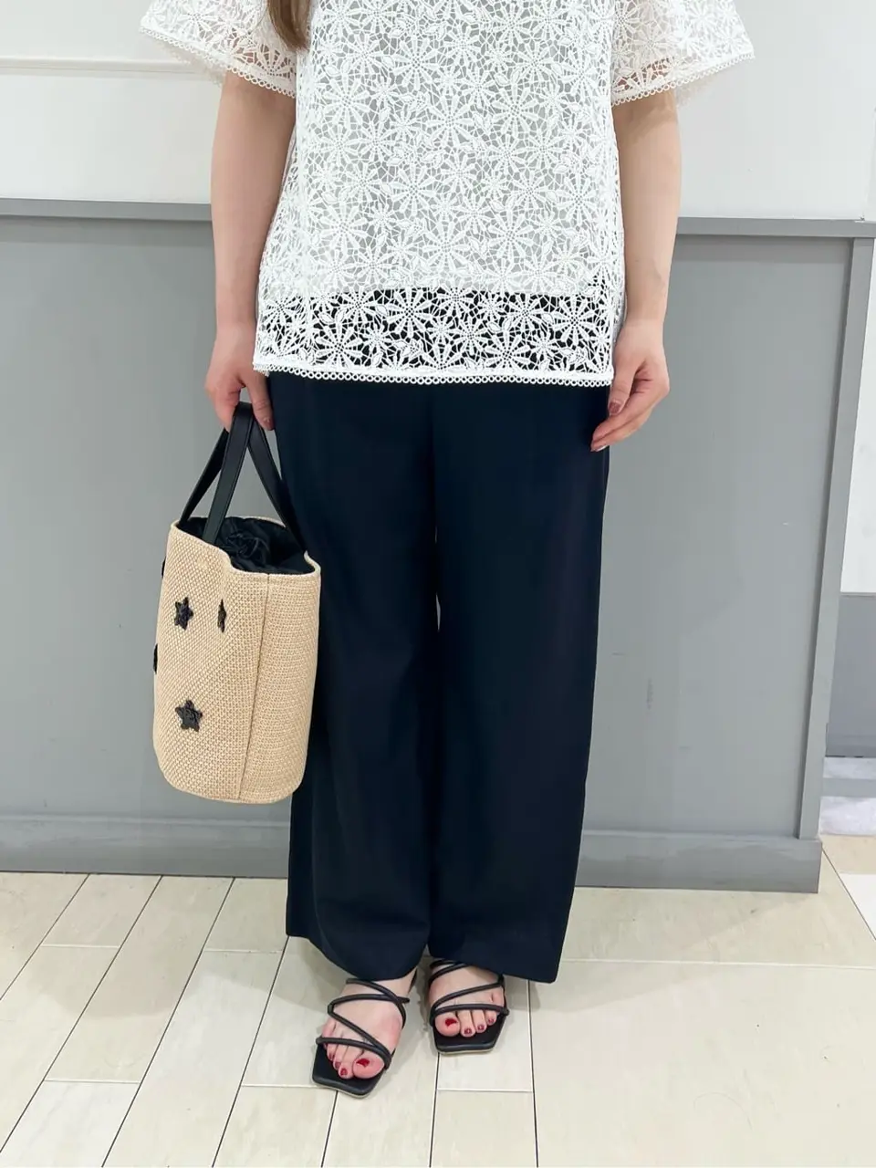 組曲 スタッフ コーディネート画像