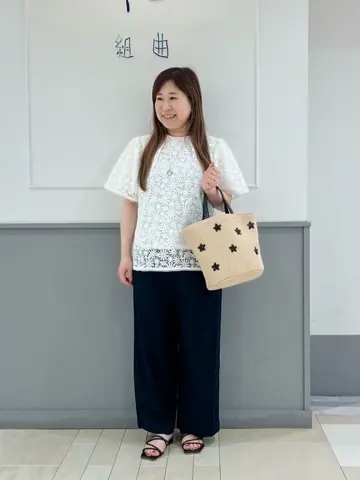 組曲 スタッフ コーディネート画像