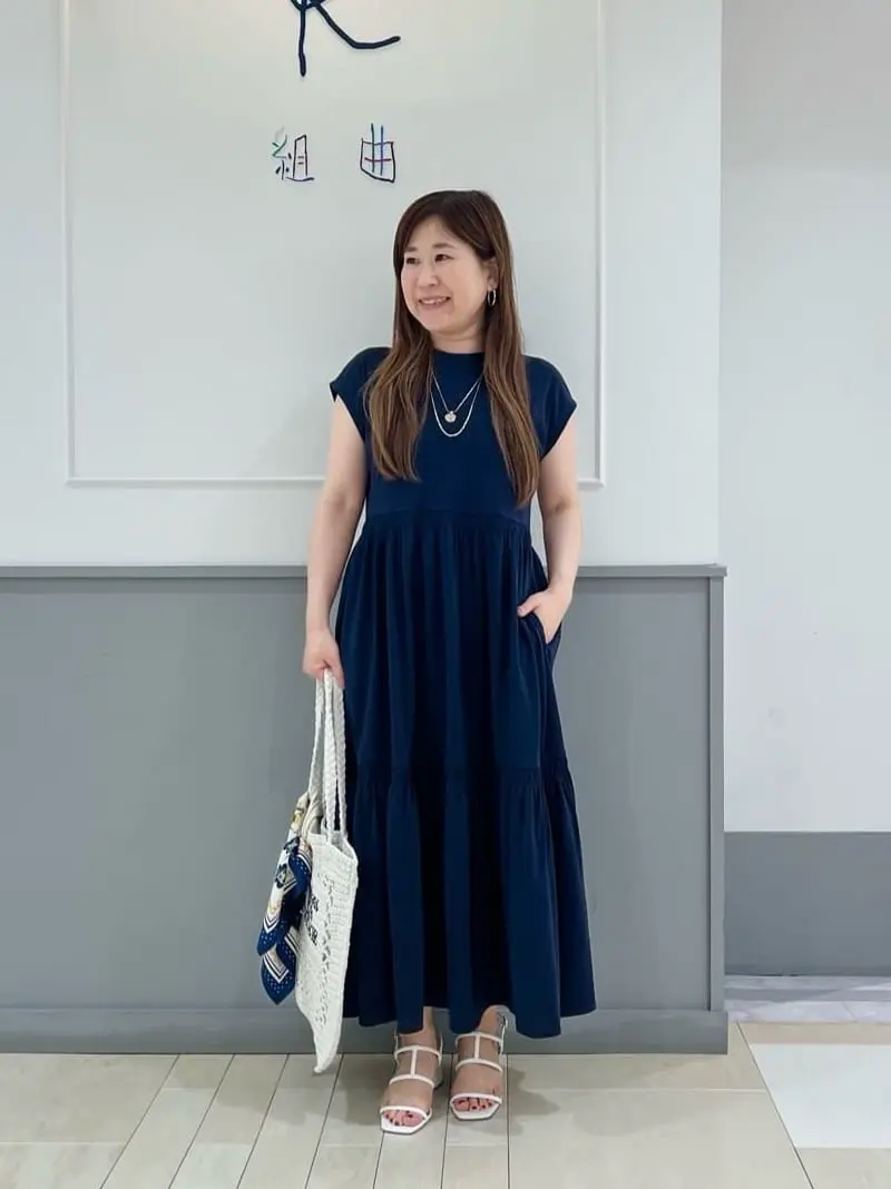 組曲 スタッフ コーディネート画像