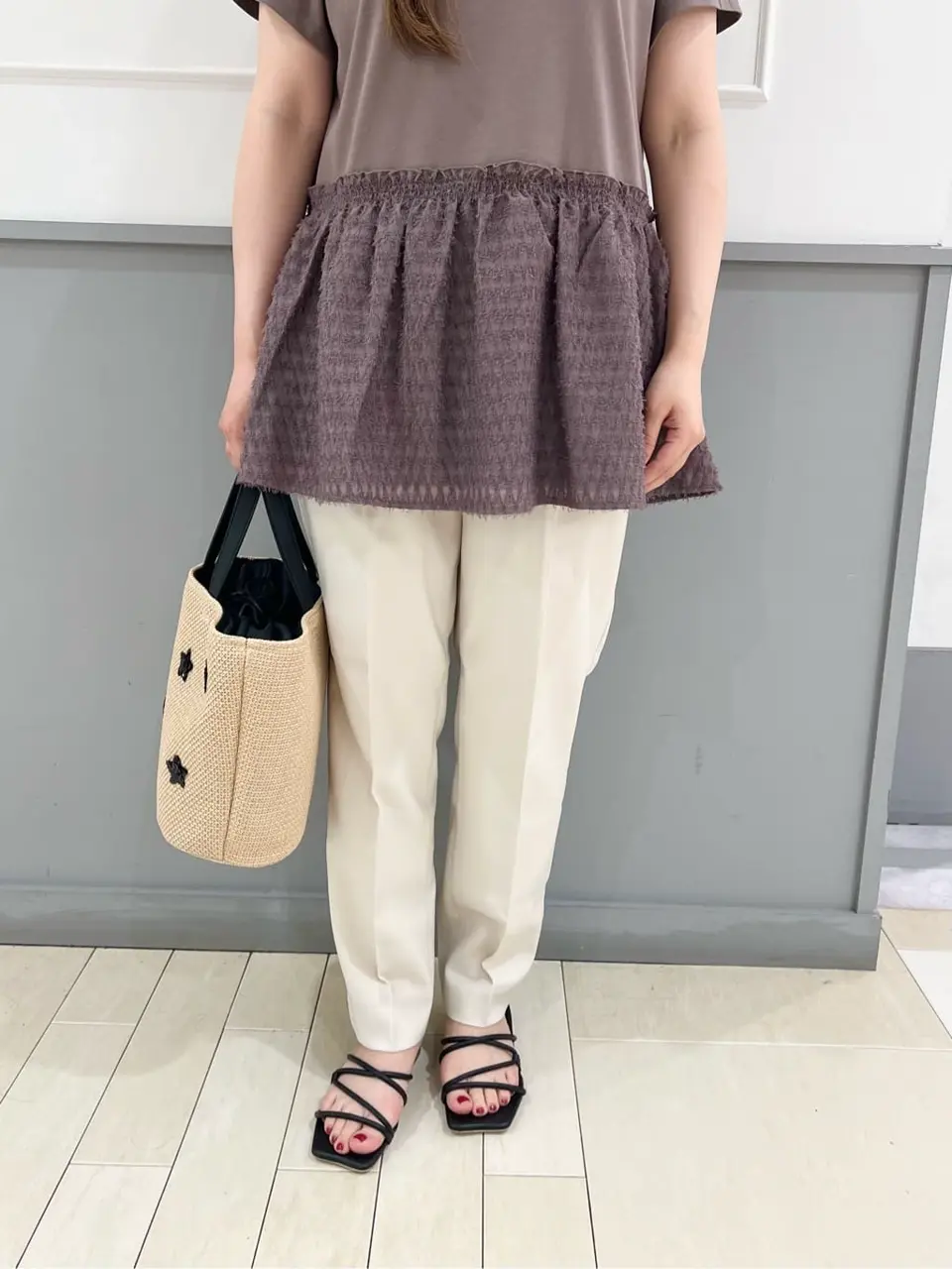 組曲 スタッフ コーディネート画像