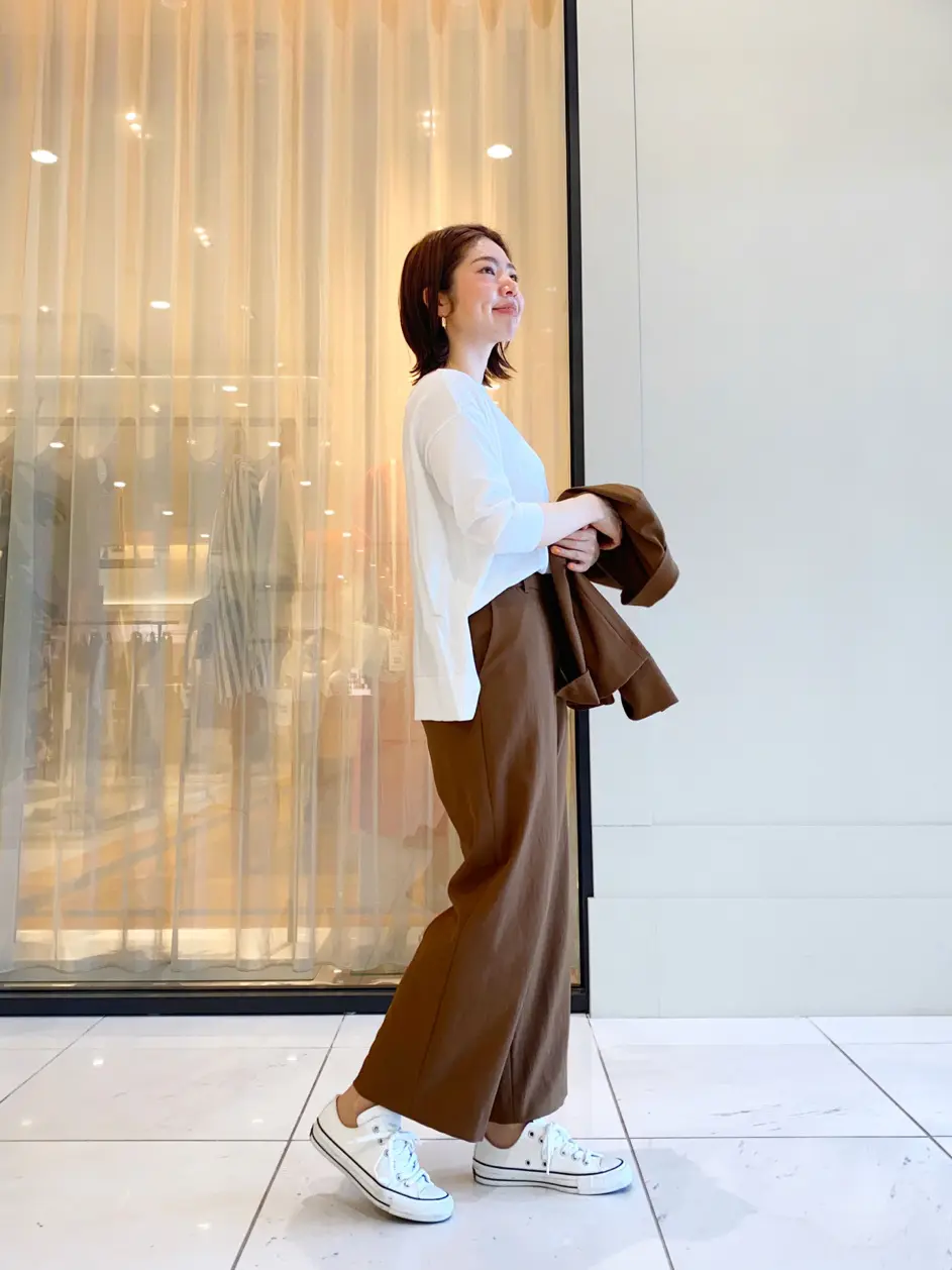 組曲 坂本 コーディネート画像