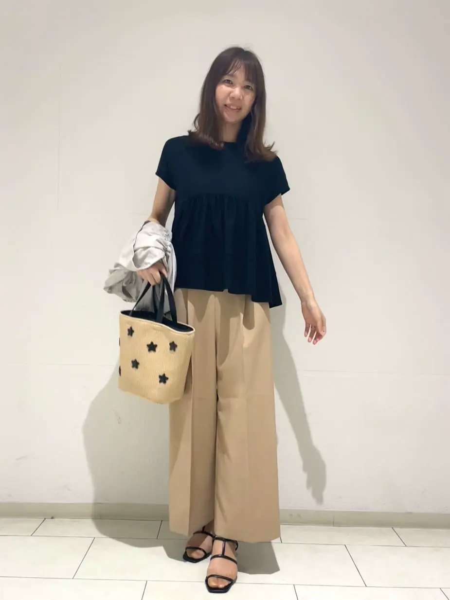 組曲 小山 コーディネート画像