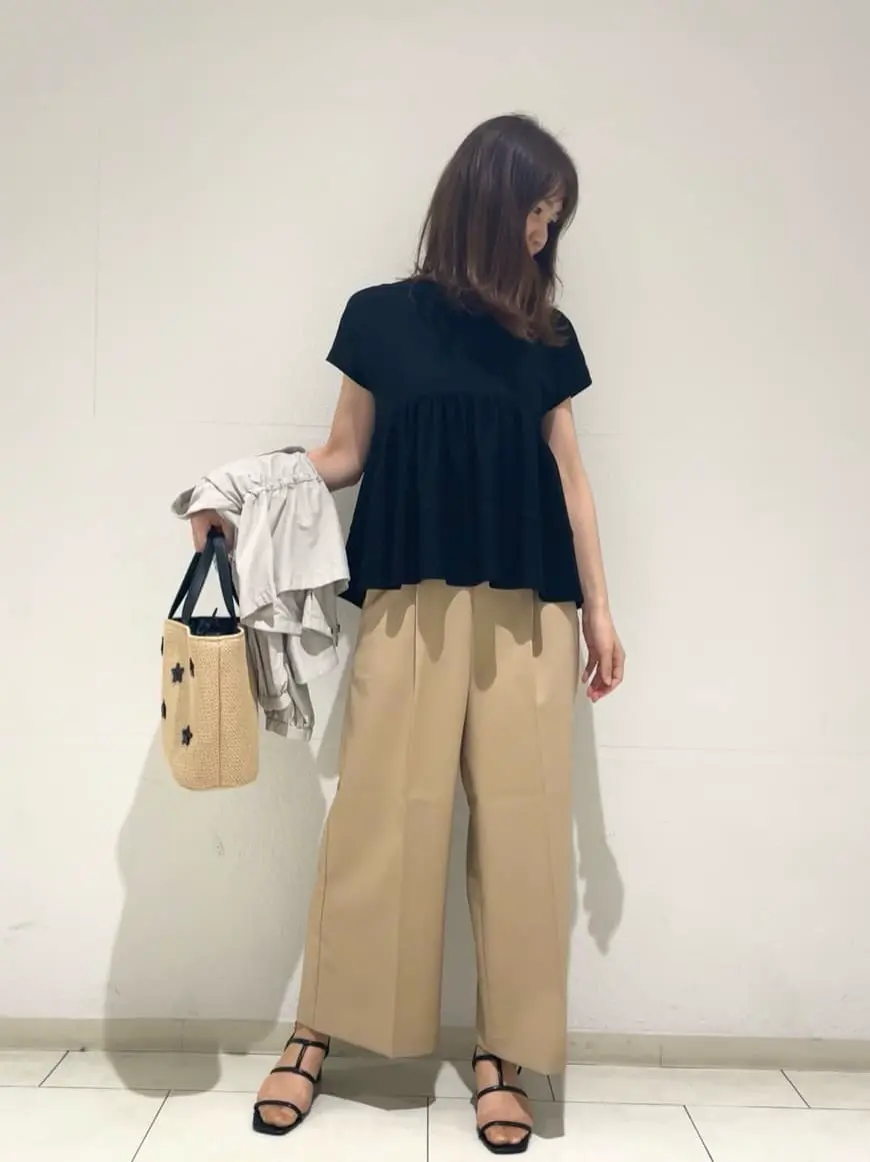 組曲 小山 コーディネート画像