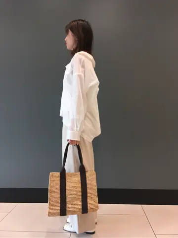 組曲 スタッフ コーディネート画像