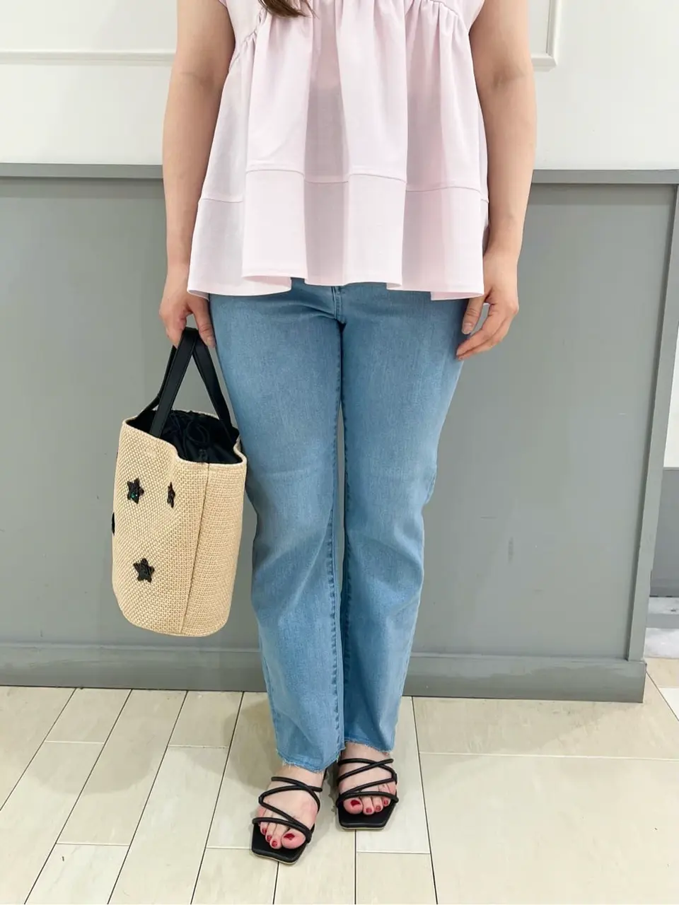 組曲 スタッフ コーディネート画像