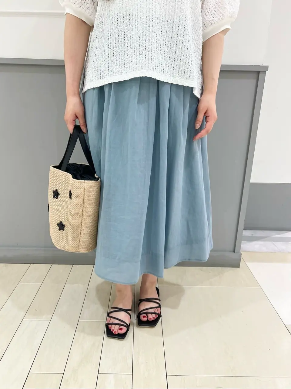 組曲 スタッフ コーディネート画像