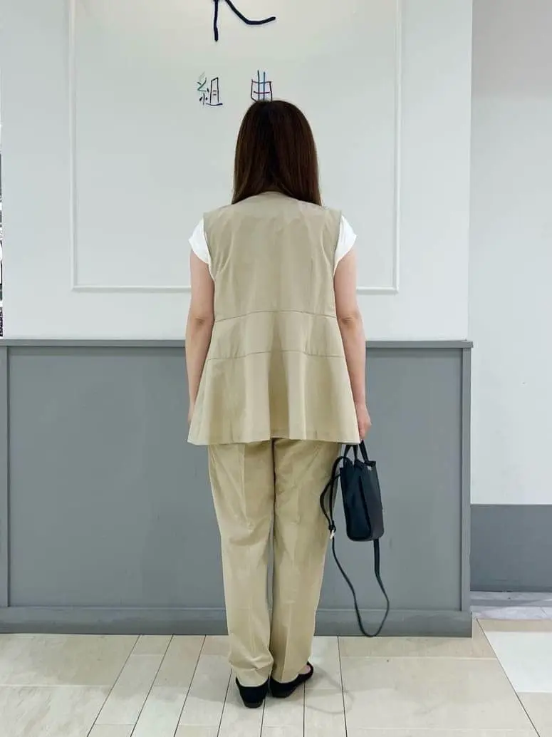 組曲 スタッフ コーディネート画像