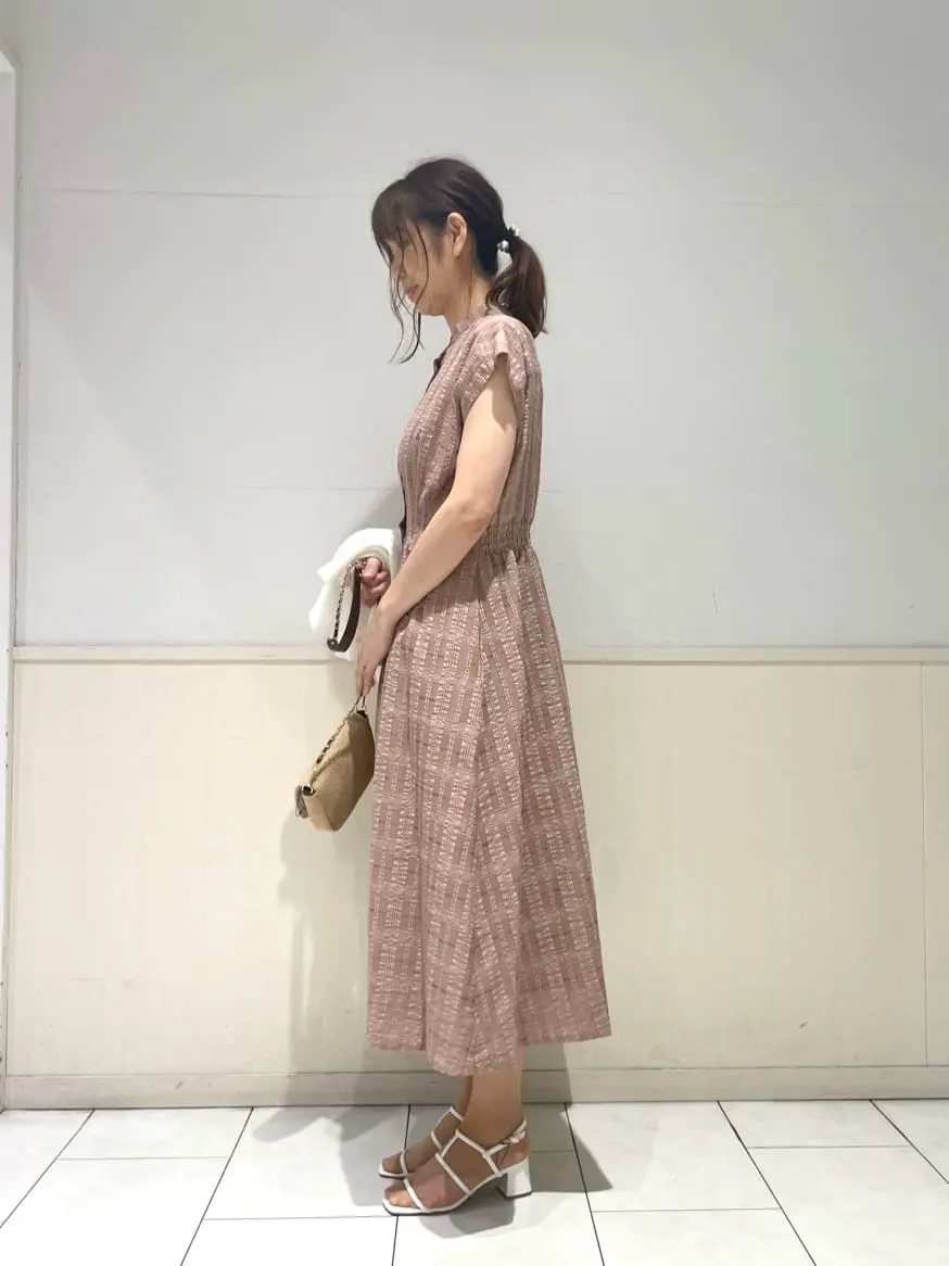 組曲 小山 コーディネート画像