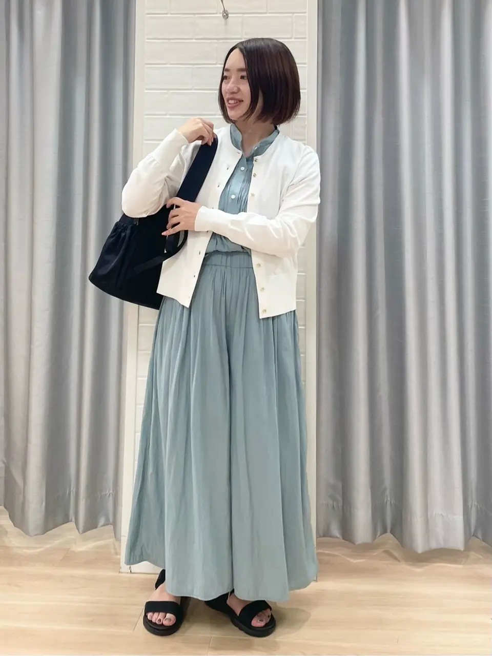 組曲 丸岡 コーディネート画像