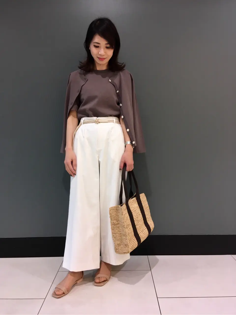 組曲 スタッフ コーディネート画像