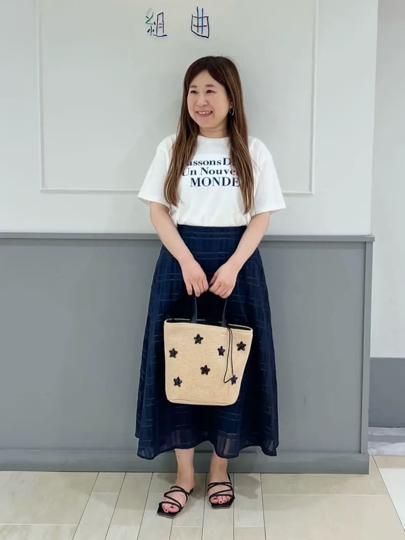 組曲 スタッフ コーディネート画像