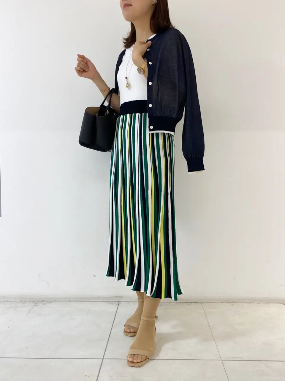 組曲 野中 コーディネート画像