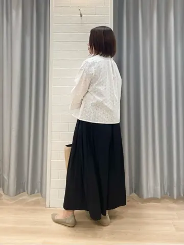 組曲 丸岡 コーディネート画像