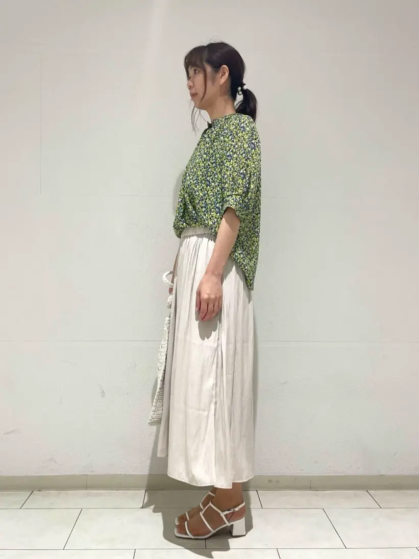 組曲 小山 コーディネート画像