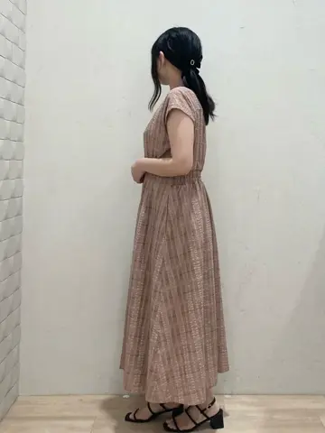 組曲 川根　彩 コーディネート画像