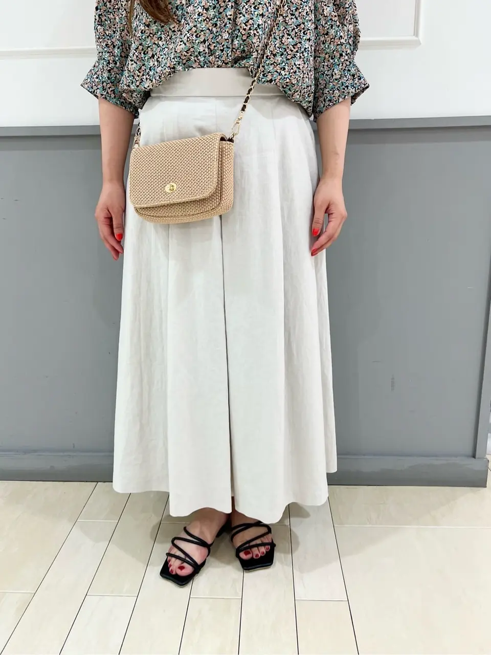 組曲 スタッフ コーディネート画像