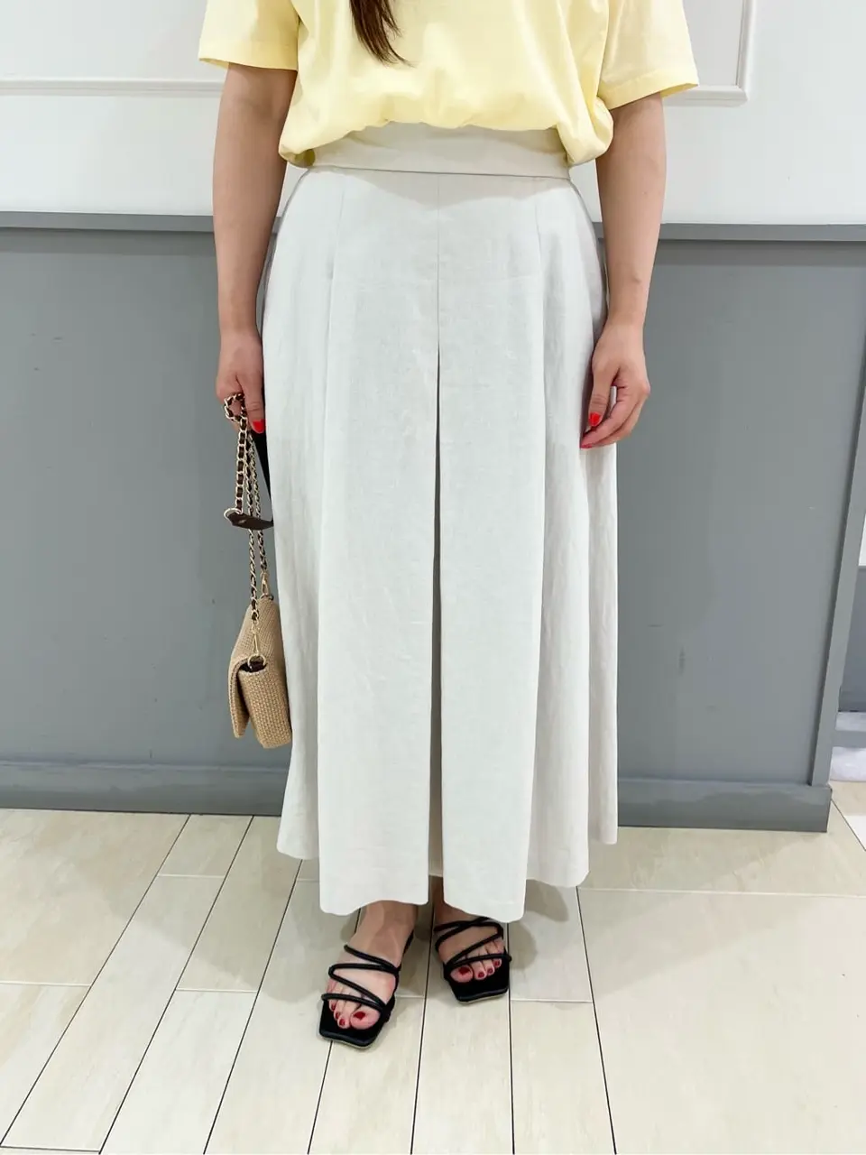 組曲 スタッフ コーディネート画像