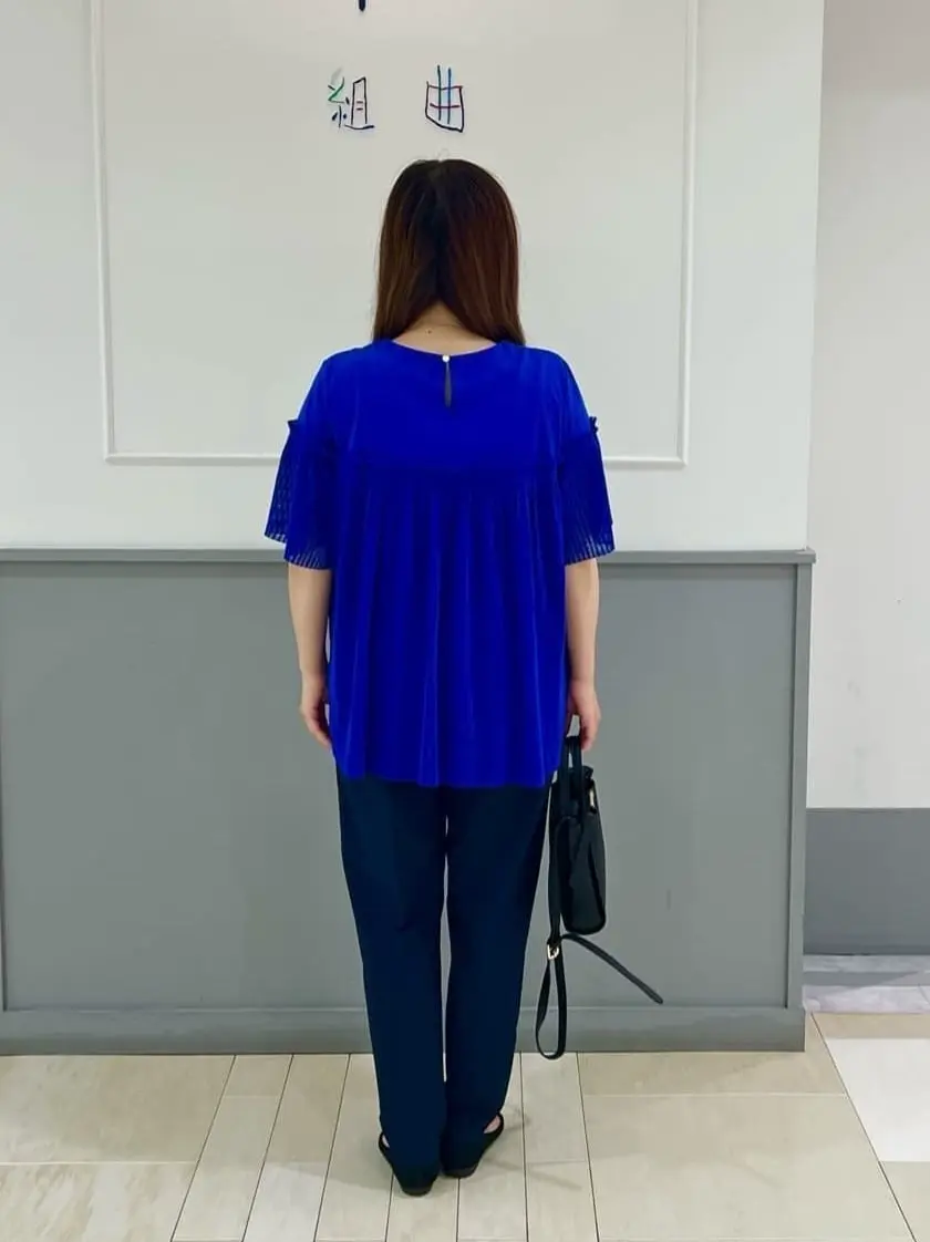 組曲 スタッフ コーディネート画像