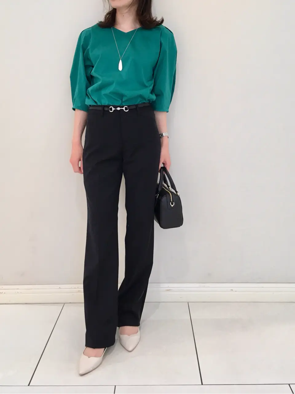 組曲 スタッフ コーディネート画像