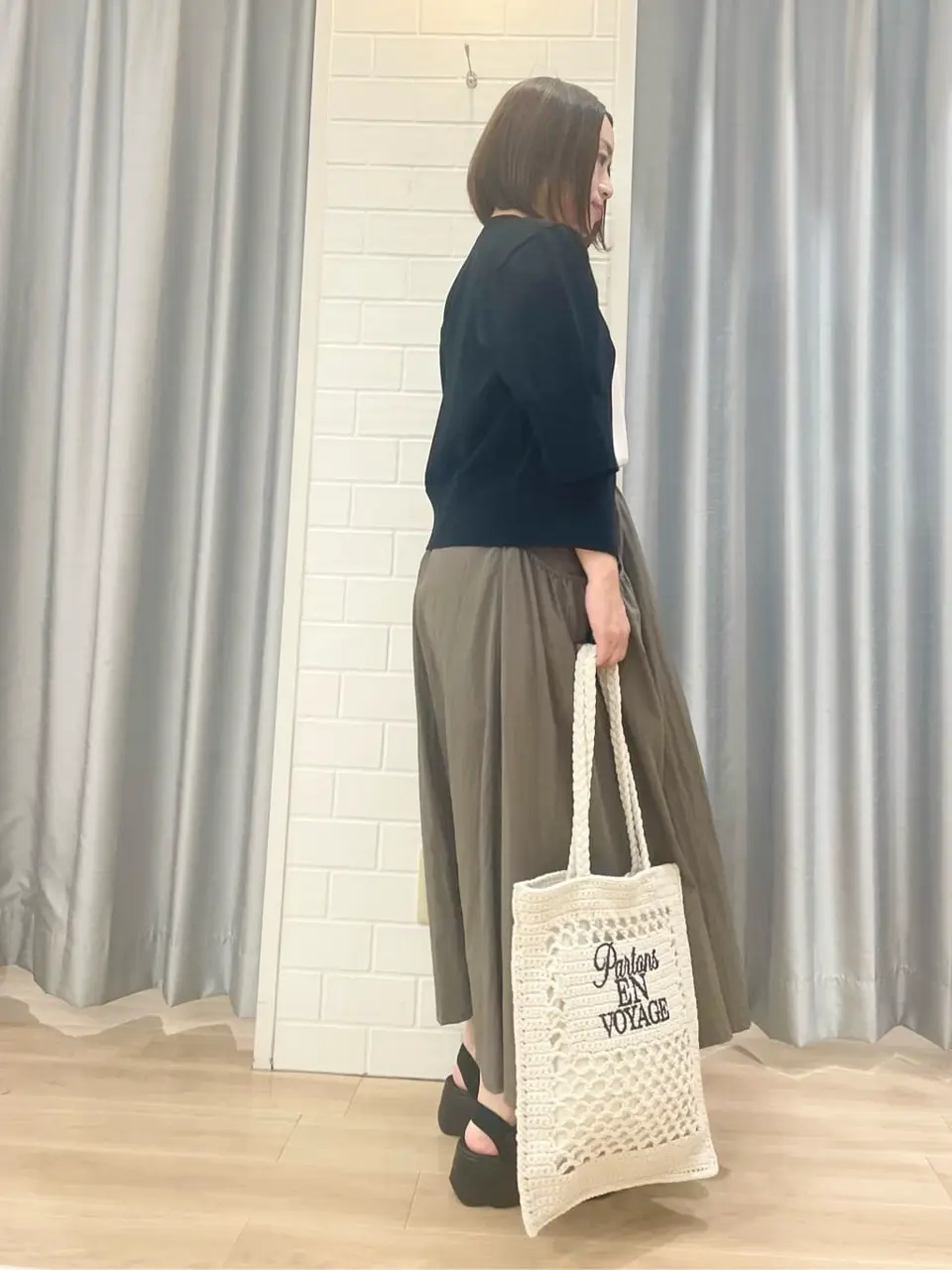 組曲 丸岡 コーディネート画像