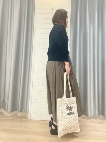 組曲 丸岡 コーディネート画像