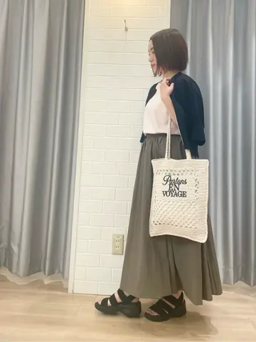 組曲 丸岡 コーディネート画像