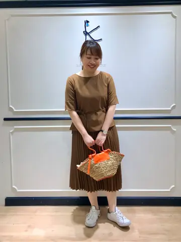 組曲 中山 コーディネート画像