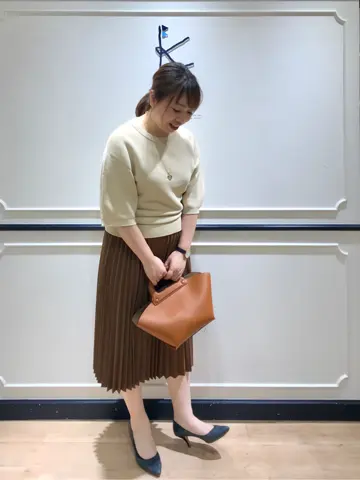 組曲 中山 コーディネート画像