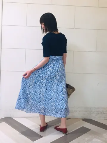 組曲 スタッフ コーディネート画像