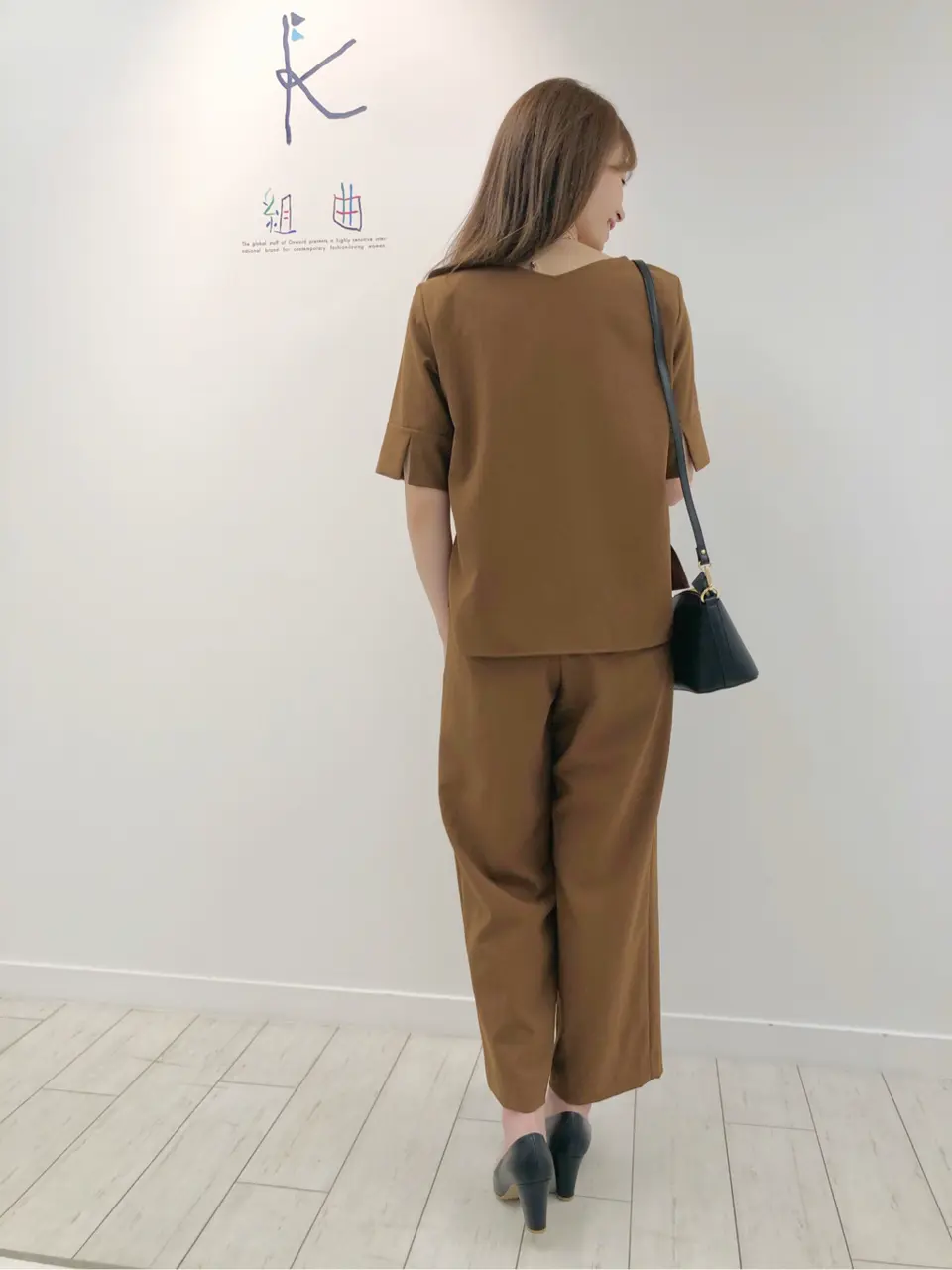 組曲 AI コーディネート画像