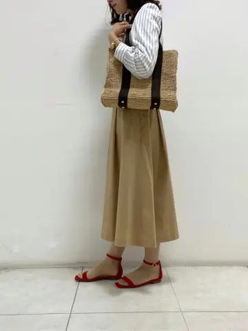 組曲 野中 コーディネート画像