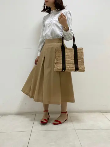 組曲 野中 コーディネート画像