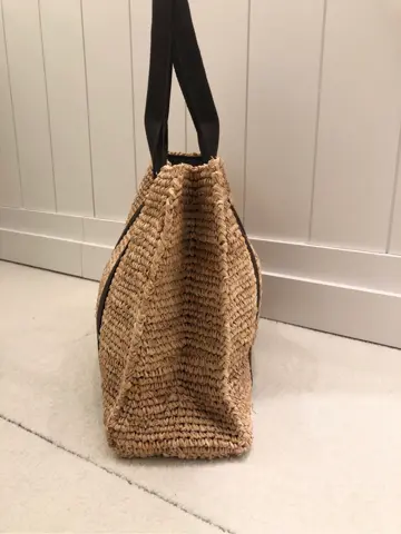 組曲 戸澤 コーディネート画像