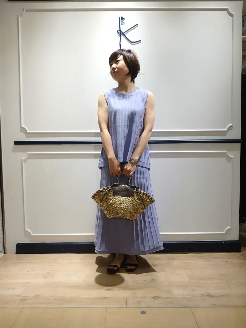 組曲 井上 コーディネート画像