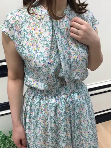 組曲 鈴木 コーディネート画像