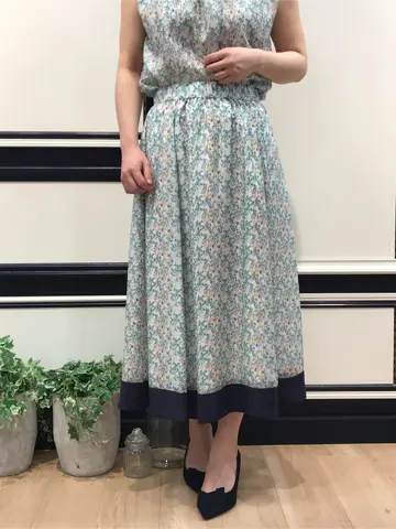 組曲 鈴木 コーディネート画像