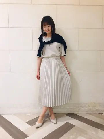 組曲 スタッフ コーディネート画像