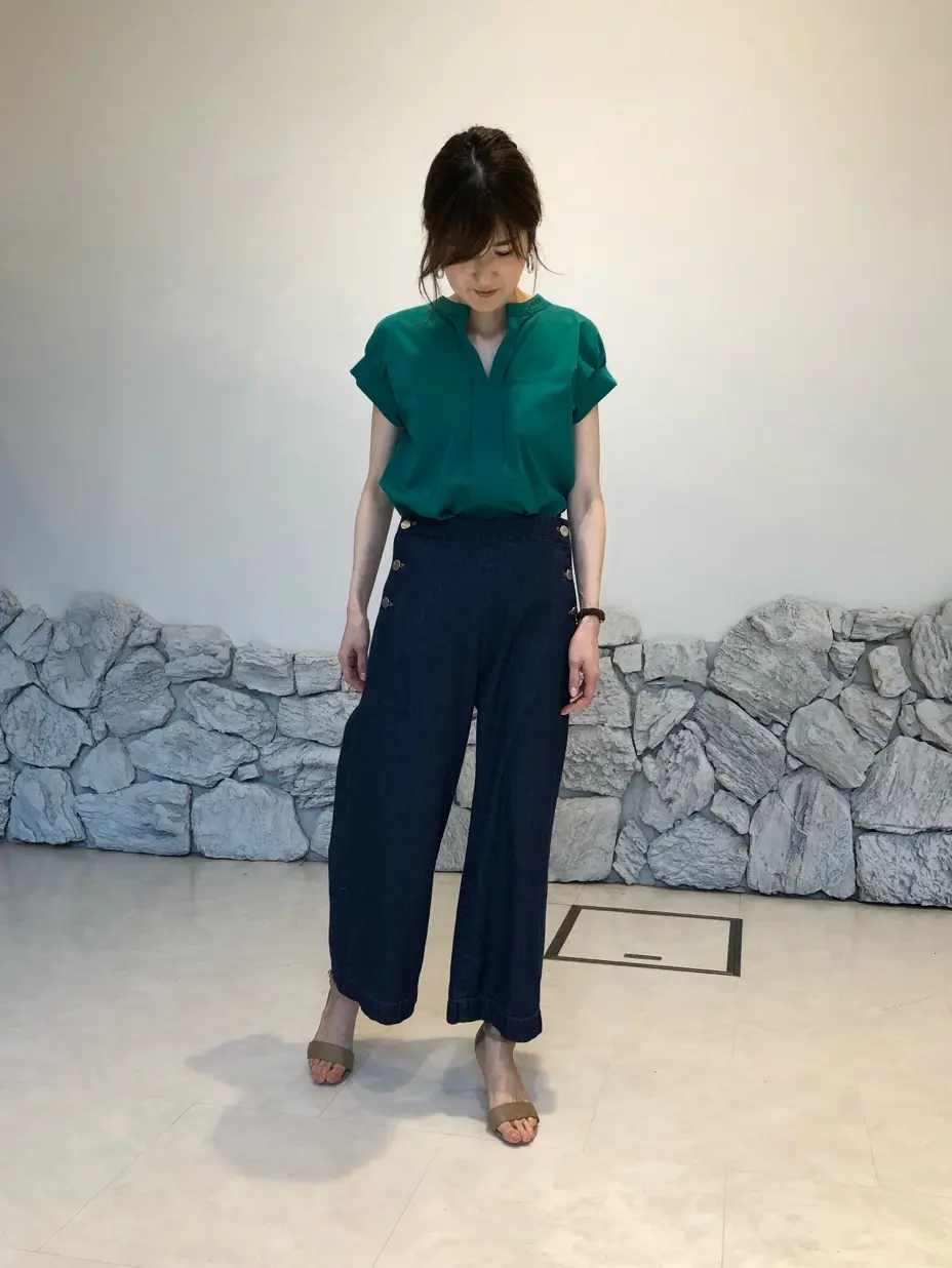 組曲 スタッフ コーディネート画像