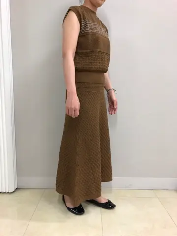 組曲 中野 コーディネート画像