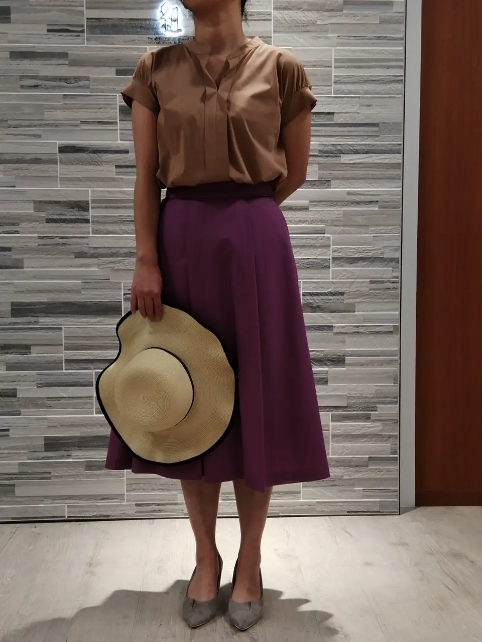 組曲 スタッフ コーディネート画像