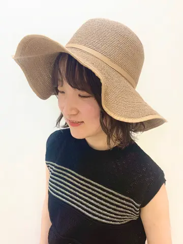 組曲 石井 コーディネート画像